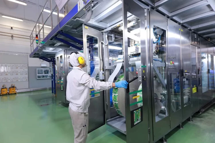 Cách Nestlé bảo vệ khách hàng trước nỗi lo sữa Nestlé nhiễm độc 2 Hệ thống kiểm soát chất lượng nghiêm ngặt của Nestlé