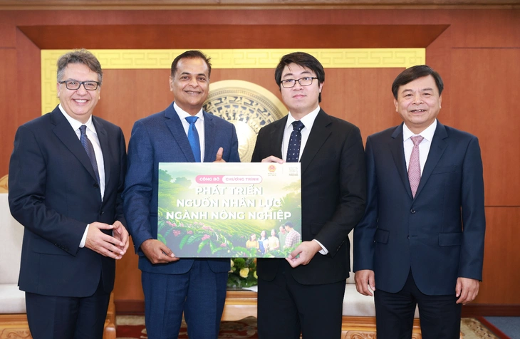 Sữa bột Nestlé và cam kết canh tác tái sinh: Bước tiến mới trong quy trình sản xuất sữa sạch bền vững 2 Nông nghiệp tái sinh – Lời giải cho bài toán sữa sạch bền vững của Nestlé